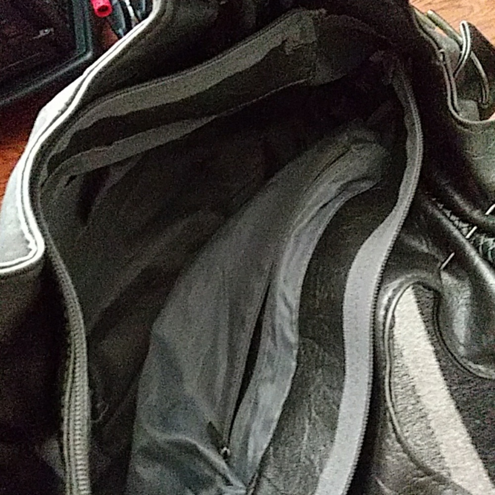 Hand bag - Picture 2 of 3